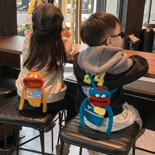 网红香肠嘴斜挎包儿童个性针织毛线包男童丑萌零钱包小女孩手机包