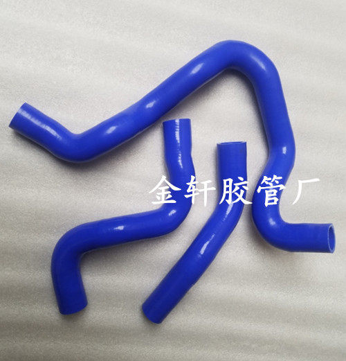 福克斯MK2 2.5 2010款水箱上下水管 耐高温硅胶水管 进气管矽胶管