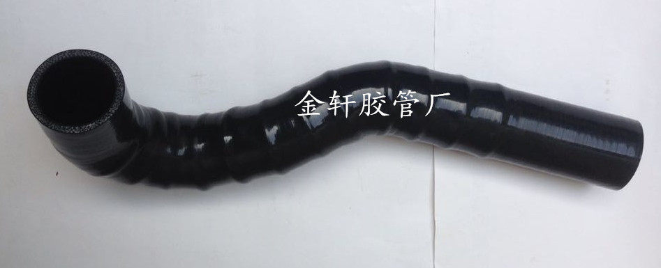 适用牧马人撒哈拉2.8T 09款欧款柴油版中冷器进气管耐高温涡轮管