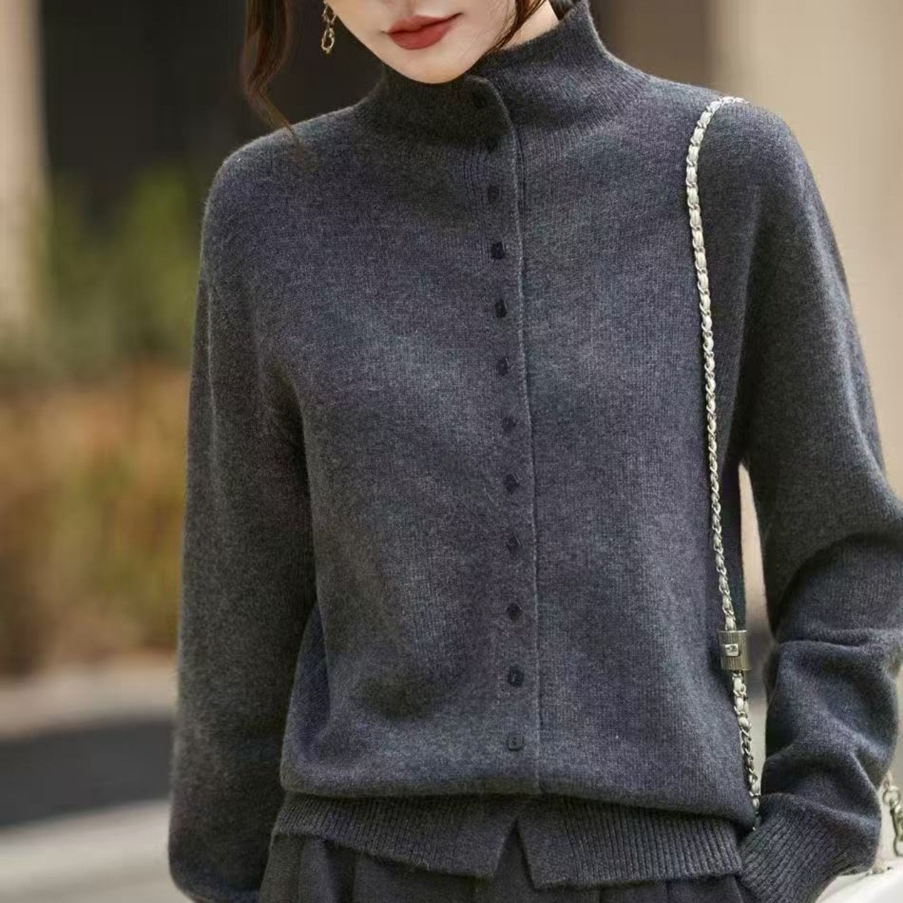 灰色高领减龄针织开衫外套女2025新款秋冬外穿毛衣宽松外搭毛衣