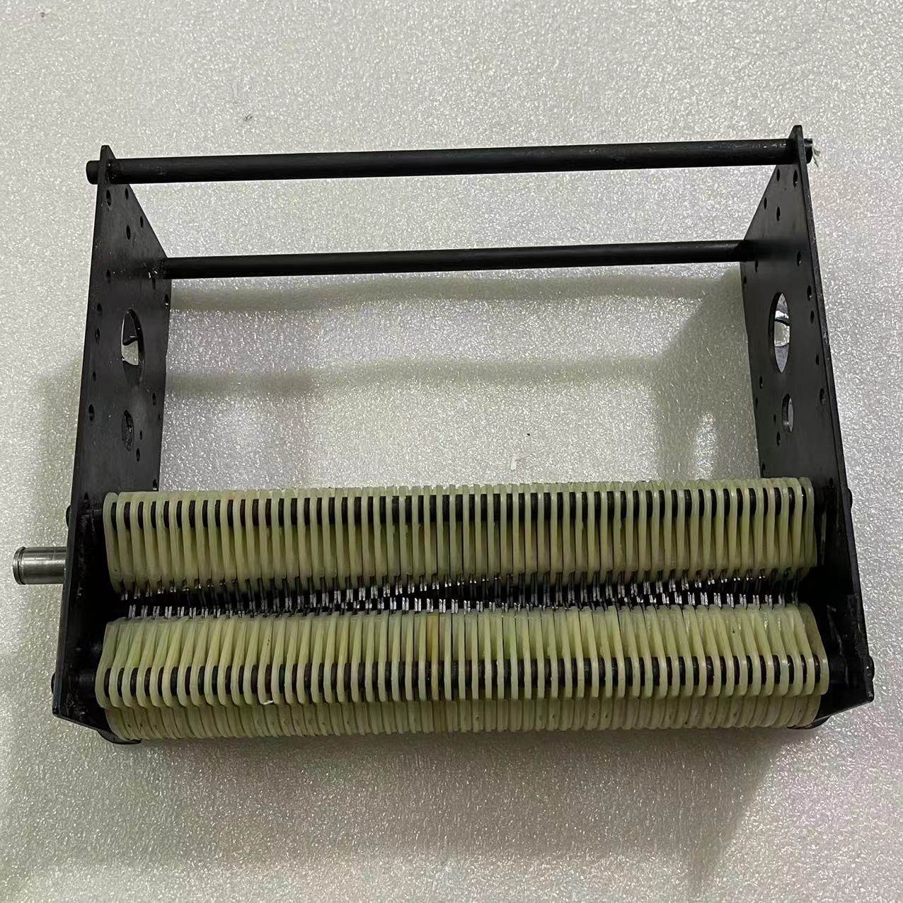 三木碎纸机9331碎纸刀 9333 切纸刀9332刀具碎纸刀齿轮配件