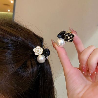 芭比洛博山茶花小抓夹高级感小号头饰后脑勺半扎发夹女披肩发发夹
