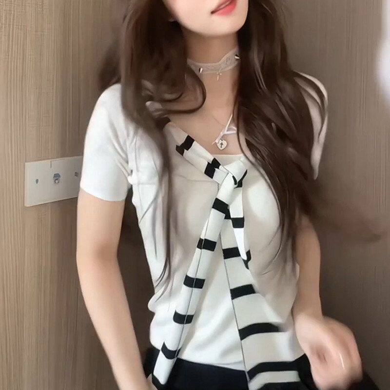芭比璐鑫韩系复古一字肩V领撞色短袖t恤女夏季纯欲修身显瘦上衣潮