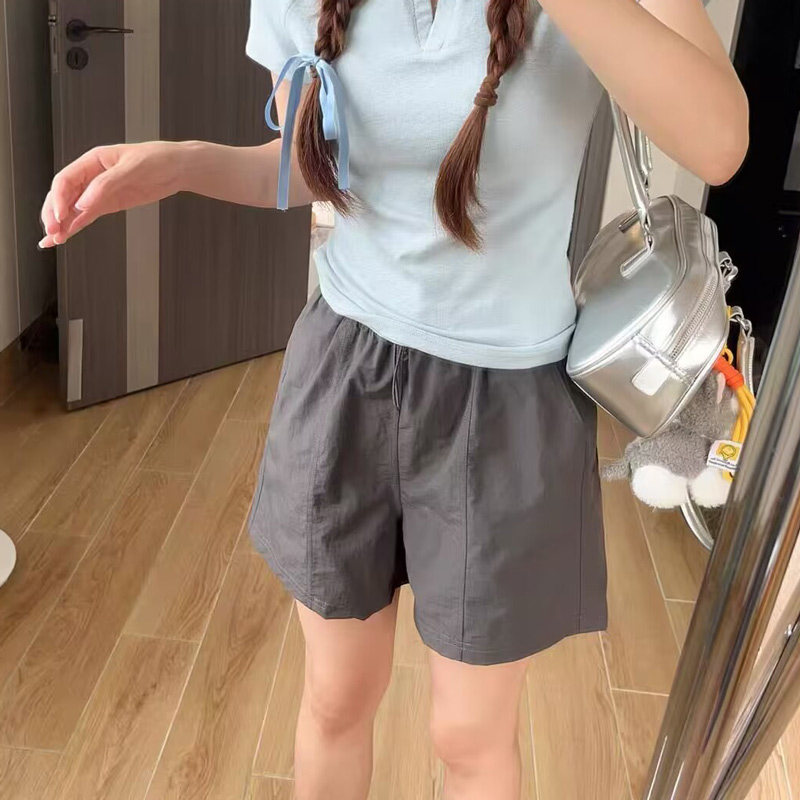 灰紫色薄款速干休闲阔腿短裤女夏季新款A字韩版宽松简约沙滩裤