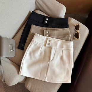 小香风A字毛呢半身裙女外穿秋冬配靴子高腰双扣辣妹包臀呢子短裙