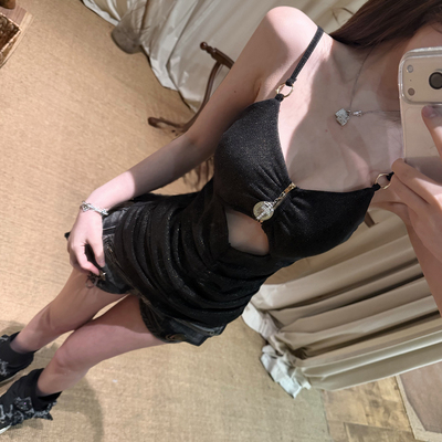 涩谷辣妹前后镂空收腰吊带上衣