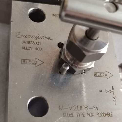 议价全新：SwageIok 世伟洛克 M-V2BF8-M二阀组：