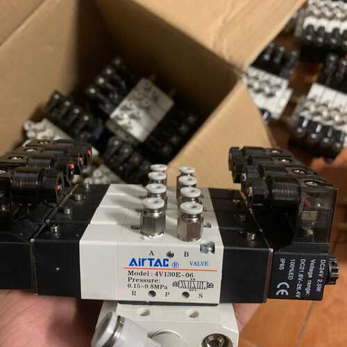 议价4V130E-06原装亚德客几乎全新150个