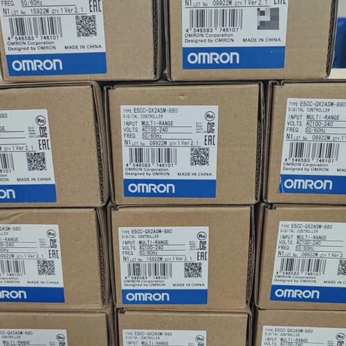 议价全新欧姆龙温控器E5CC-QX2ASM-880，原装未拆