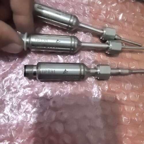 议价利乐TPT31温度传感器，型号90512-8457，拆机件，