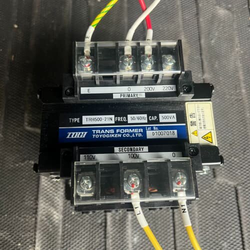 议价日本进口东洋220V转100V110V隔离变压器隔离牛500