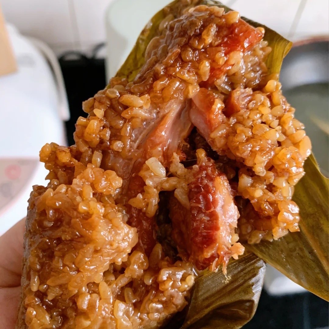 中国大陆农家农家手工辣粽