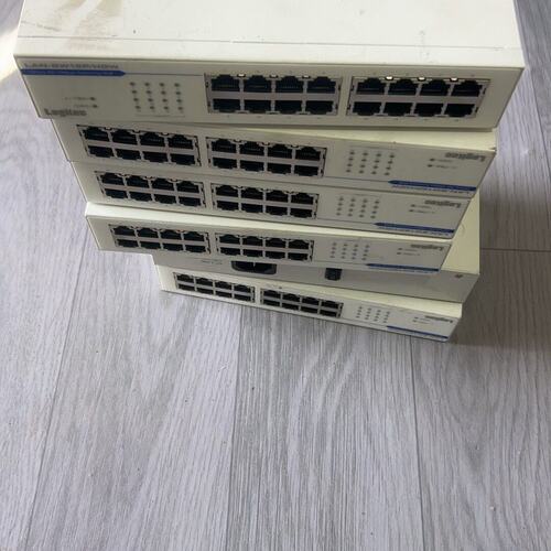 议价logitech交换机，LAN-SW16P/HGW，20可维修