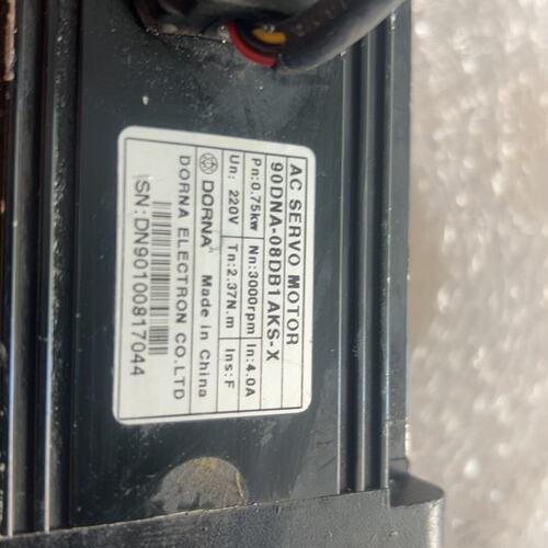 议价东能伺服电机80DNA-08DB1AKS-X，0.75KW，可维修