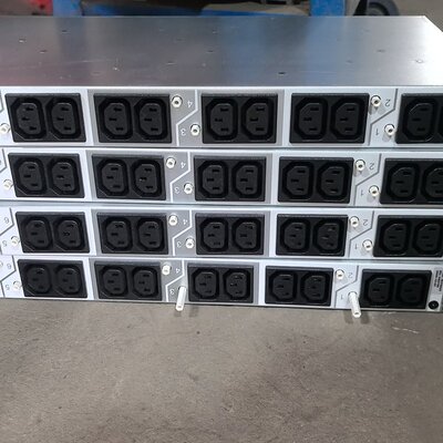 议价IBMPDU电源分配器，型号39Y8925，H89709可维修