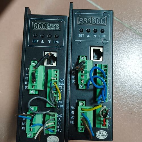 议价直流无刷驱动器，型号DBLS-06-S，额定电压220VAC可维修