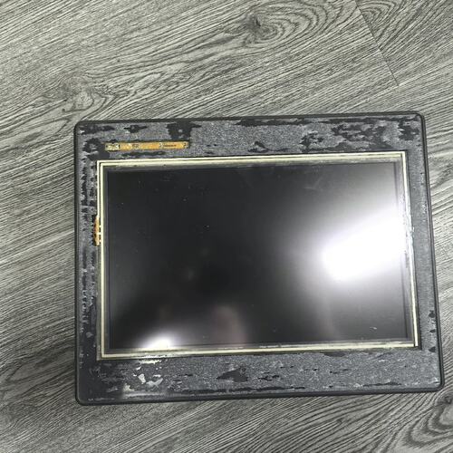 议价威纶MT6100iV5WV 膜撕掉了可维修
