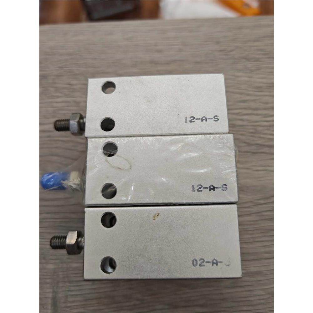 亚德客气缸MD20x20，原装正品无包装盒！3个！,电子元器件市场,其它元器件,淘宝优惠券,粉丝福利购,淘宝优惠卷