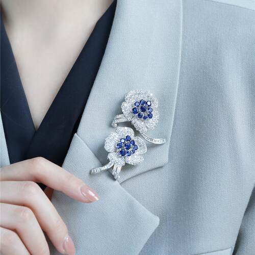 喻棠复古纯银厚镀金女套装胸针