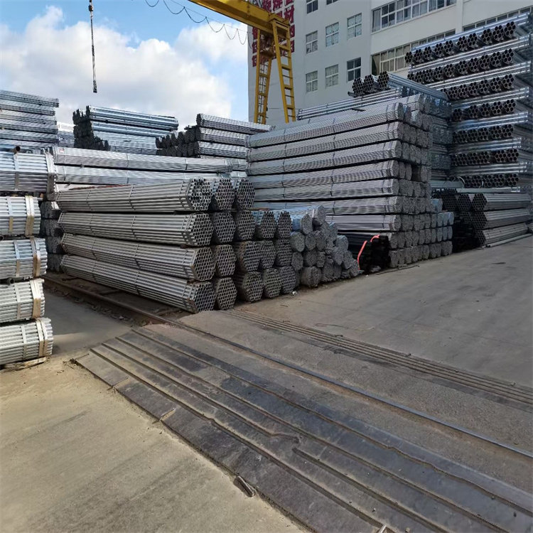 云南昆明钢材现货出售 Q235钢管  114乘5大口高速护栏管 可定做