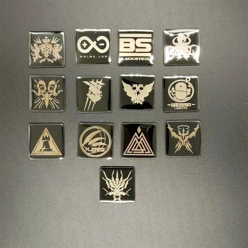 明日方舟正方形士气章 金属背包魔术贴 自粘徽章迷你徽章龙门近卫图片