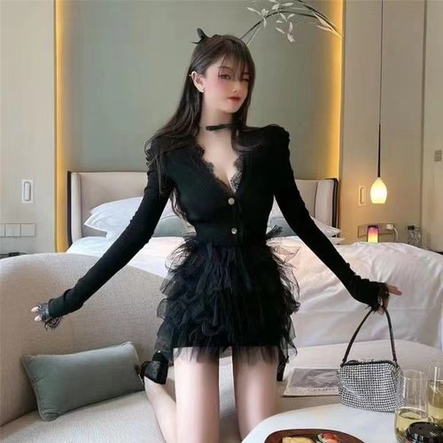 小个子150cm名媛超仙约会V领显胸