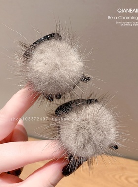 灰色毛绒球发抓女生甜美盘发侧边公主头刘海夹子秋冬抓夹小号发夹