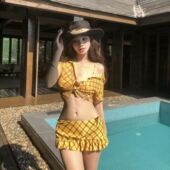 2026新款 分体泳衣女高级感小众设计感比基尼三四件套性感纯欲风