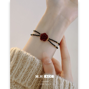 新款个性小众新中式黑晶串珠玫瑰手链轻奢高级感朱砂手链配饰精致