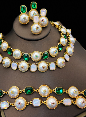 新款个性小众粉色蛋白绿色莱茵石