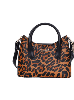 GUESS25年新款秋冬女士多背法简约斜挎包豹纹标识手提包-LO752976