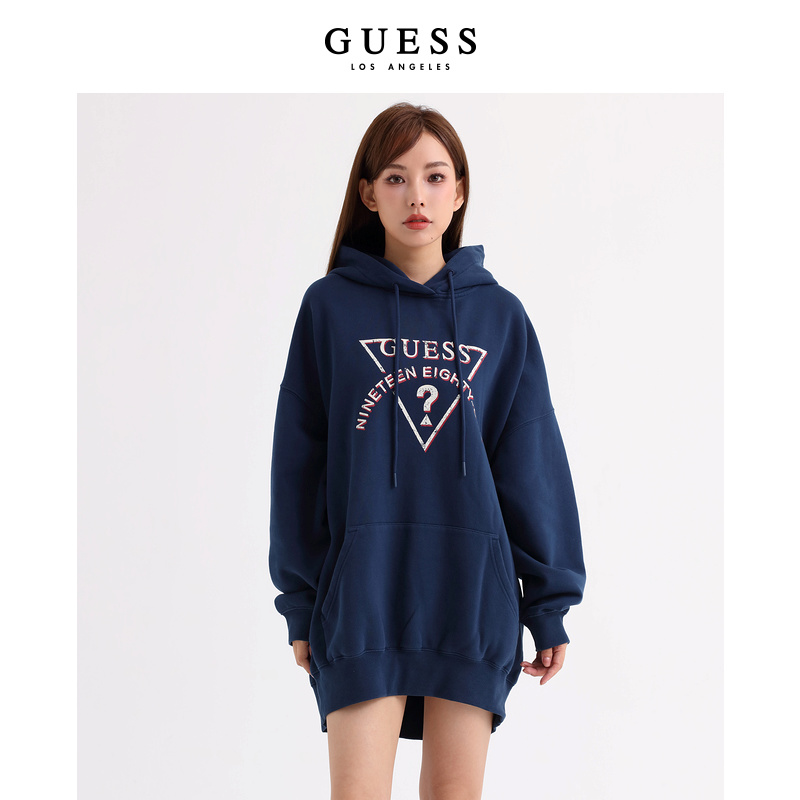 GUESS慵懒爆款加绒连帽卫衣外套
