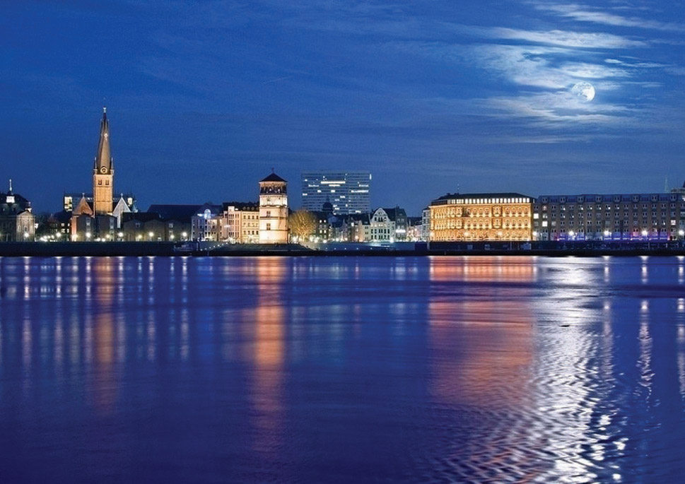 家居饰品德国杜塞尔多夫城市夜景旅游纪念品磁性冰箱贴5283