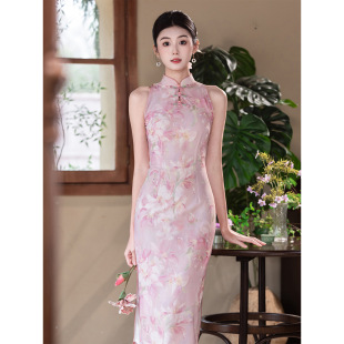 新中式挂脖改良旗袍花色少女修身中长裙日常可穿订婚领证连衣裙女