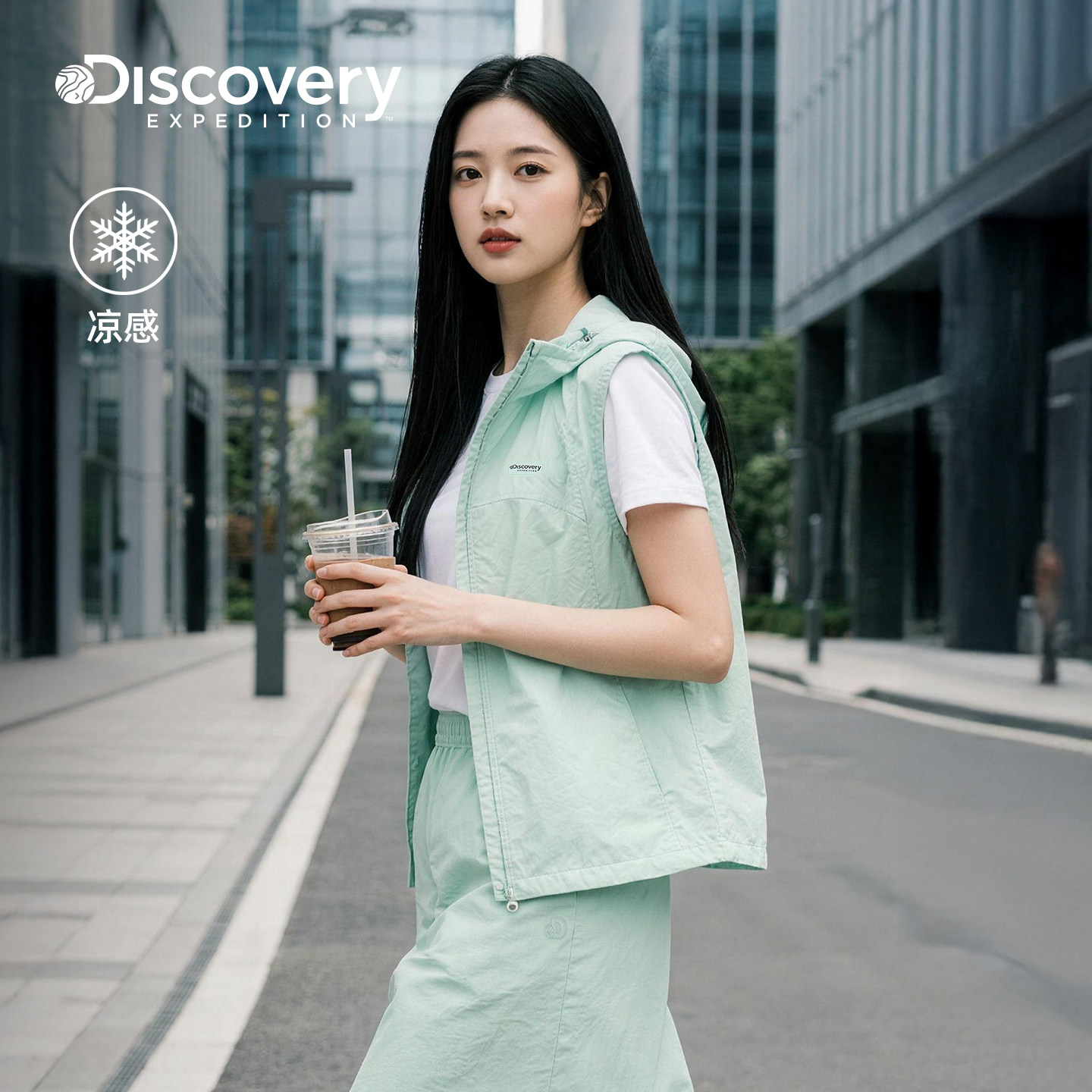 Discovery探索户外运动凉感梭织连帽马甲女士26夏季新品TR9D