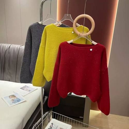 小众设计感一字肩圆领亮丝毛衣女短款宽松针织衫秋冬爆款打底衫