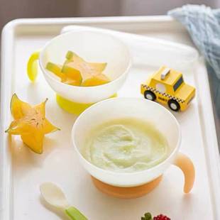 日本combi康贝辅食碗婴儿训练餐具宝宝吃饭喝水训练软头勺