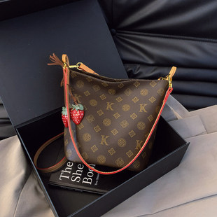 CITEX LV官方旗舰店轻奢复古老花水桶包包女式2025新款大容量高级
