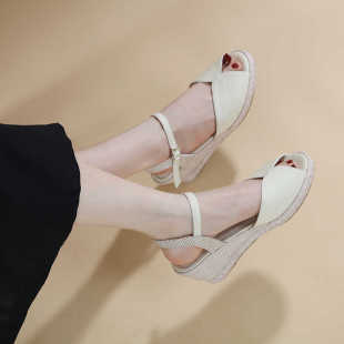 高跟鞋 女夏一字带法式 鱼嘴露趾厚底坡跟草编凉鞋 2025新款