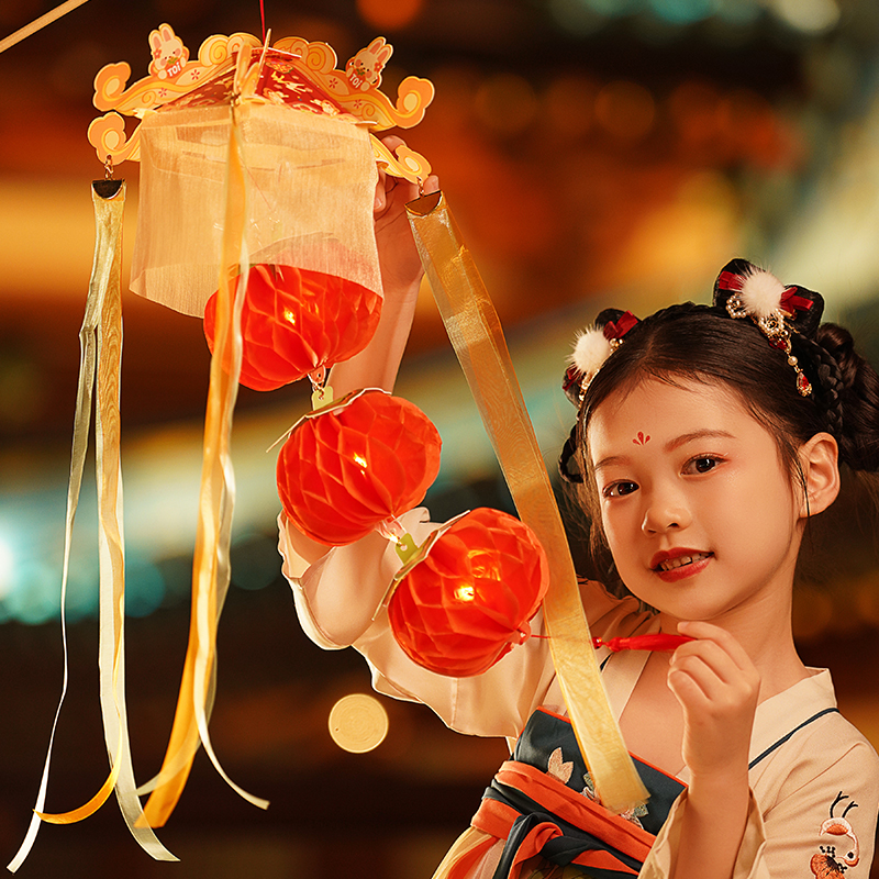 新春舞龙灯 TOI图益儿童新年灯笼手工DIY装饰喜柿连连绛纱灯花灯
