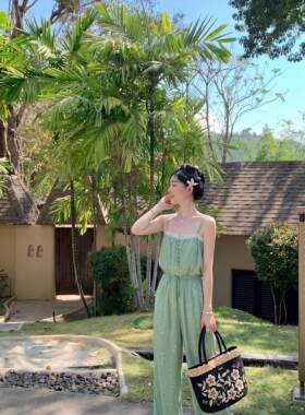 女装连体裤夏季新款薄荷绿提花收腰显瘦吊带阔腿裤休闲度假风长裤