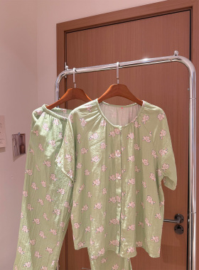 小清新绿色卡通印花睡衣女款2026新款夏季休闲宽松短裤家居服套装