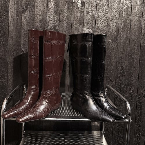 时尚方头高筒格纹后拉链时装靴