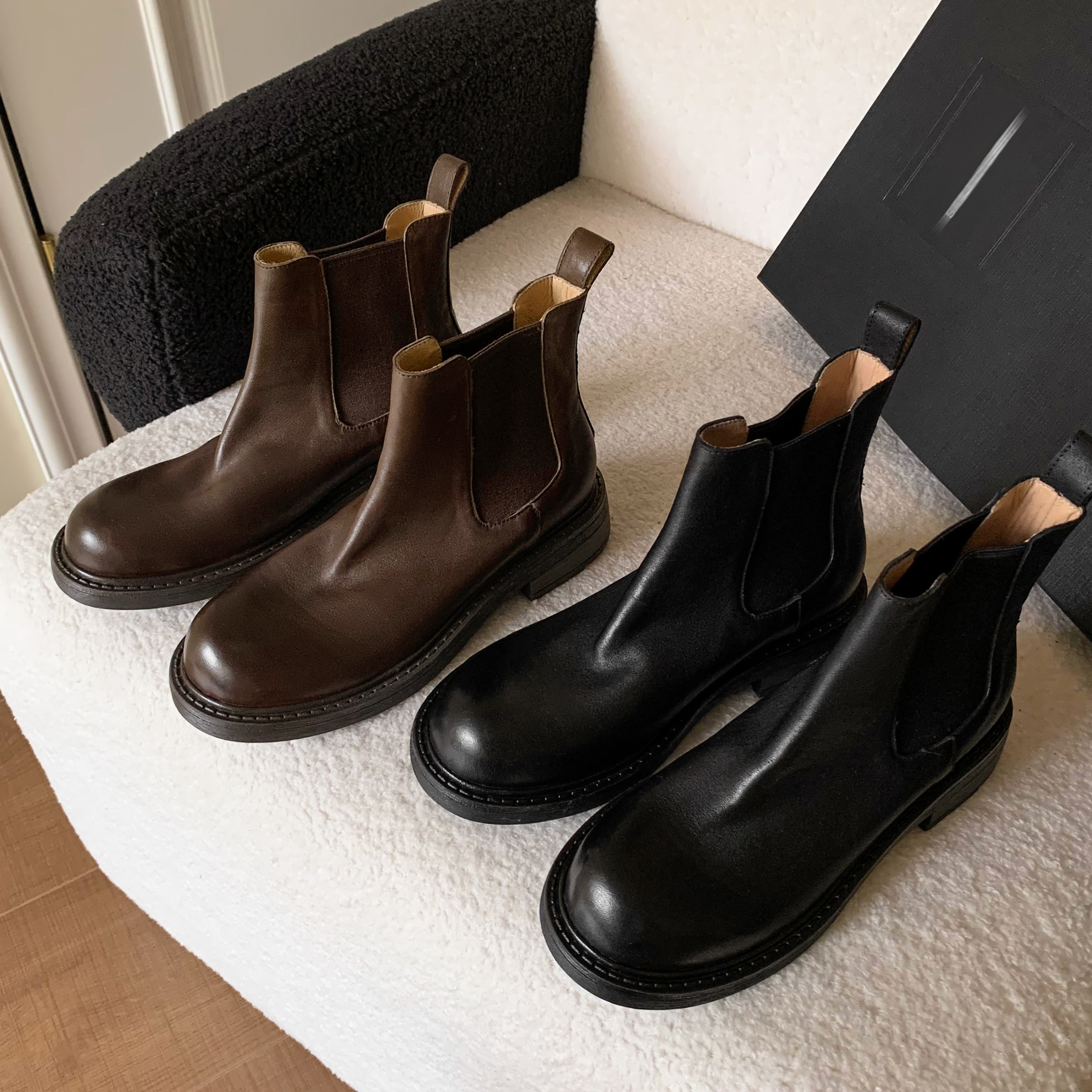 英伦复古简约百搭粗跟切尔西短靴