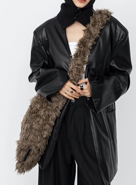 2024新款原创弥赛亚双面毛绒卷毛毛袋子单肩斜挎大容量毛绒通勤包