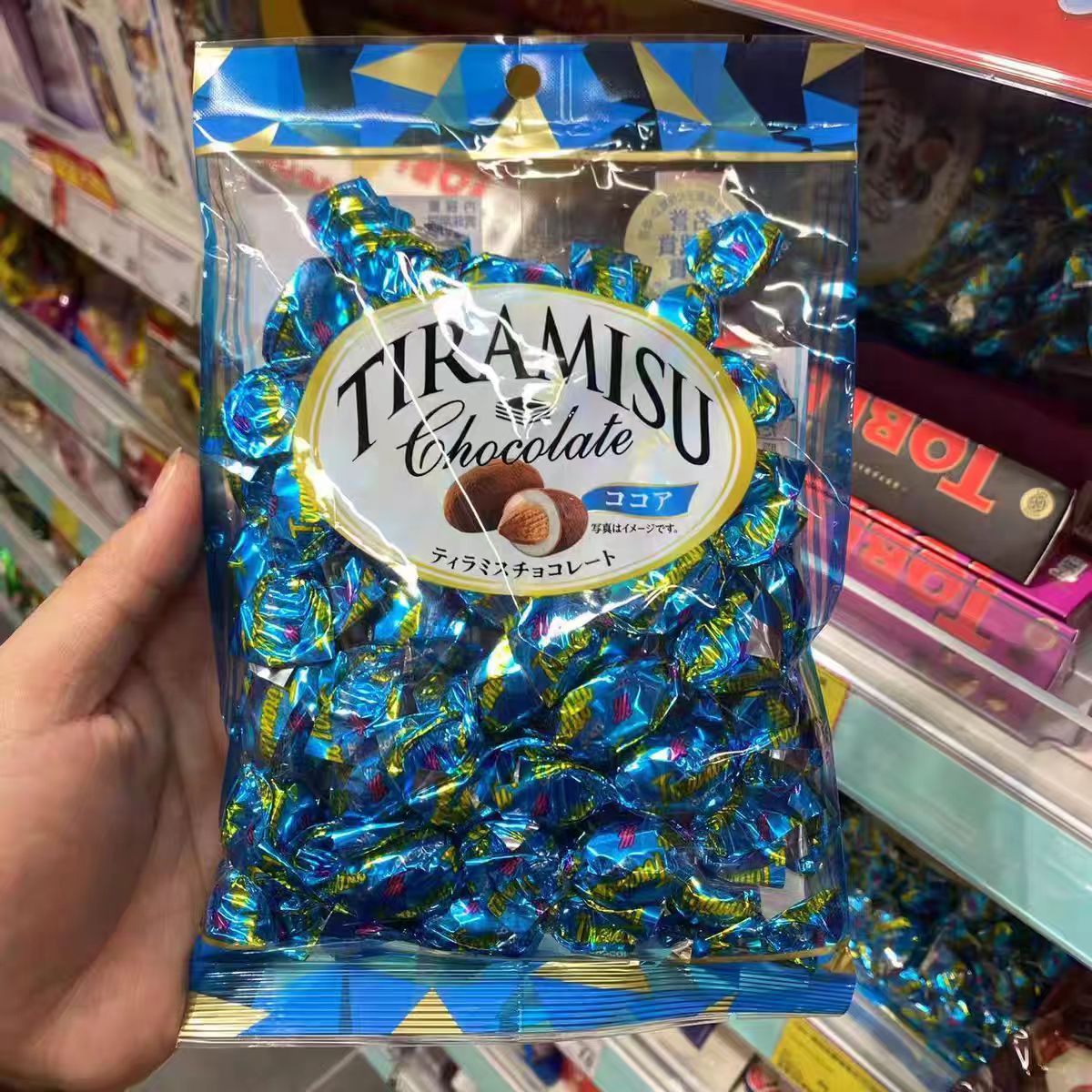 日本代购进口元祖杏仁夹心呼吸糖提拉米苏巧克力圣诞节抹茶糖果