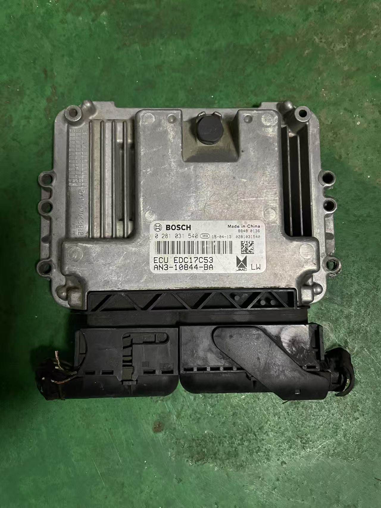 江铃凯锐N800 国五 环卫车发动机 电脑板EDC17C53 0281031540纯拆