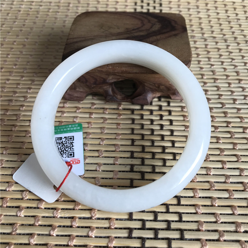 新疆羊脂玉手镯细条山料
