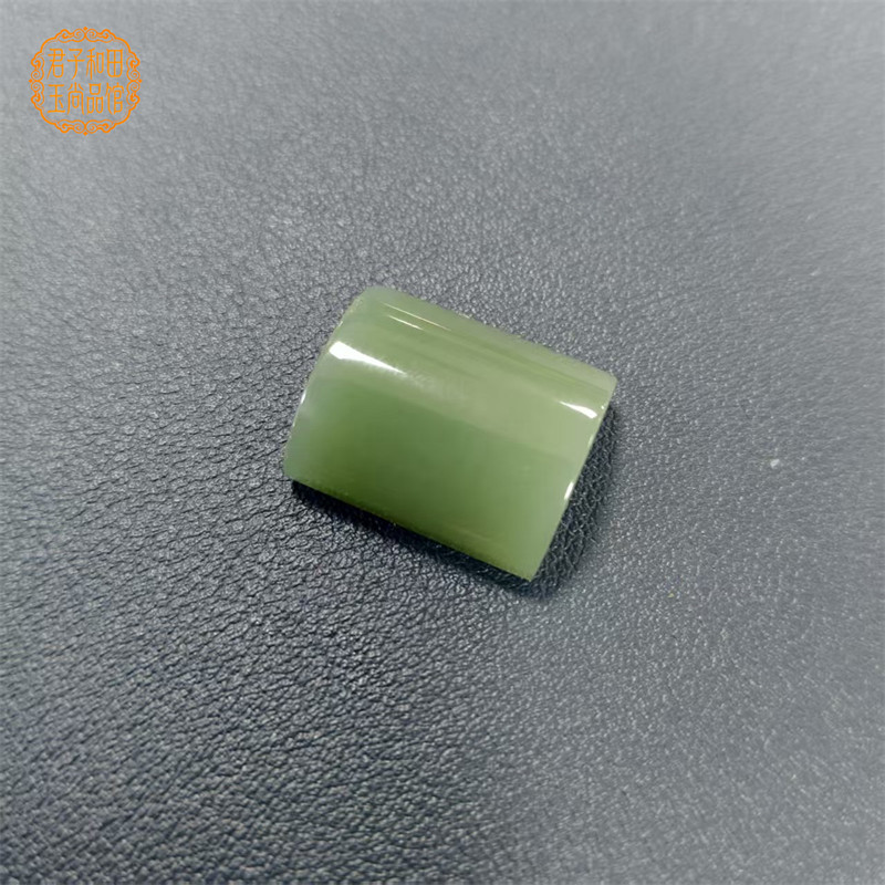 [碧玉粉青戒面裸石]俄料碧玉