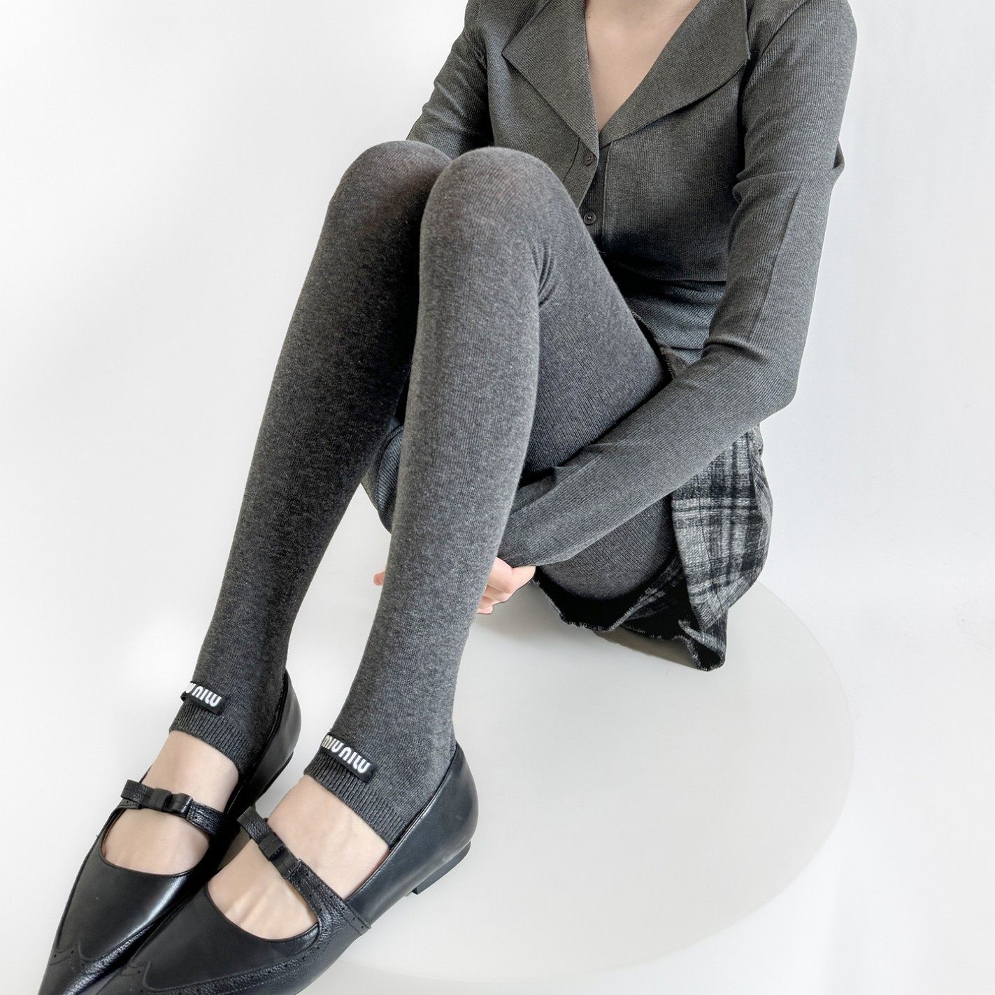 秋冬miu系走秀款棉平板半掌式踩脚袜裤字母布标ins风灰色系打,女士内衣/男士内衣/家居服,连裤袜/打底袜,淘宝优惠券,粉丝福利购,淘宝优惠卷